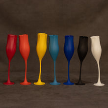 Load image into Gallery viewer, Soiree Champagne Flutes